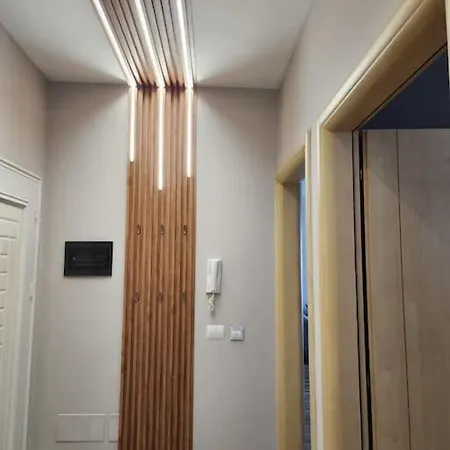 Jozef Apartment *